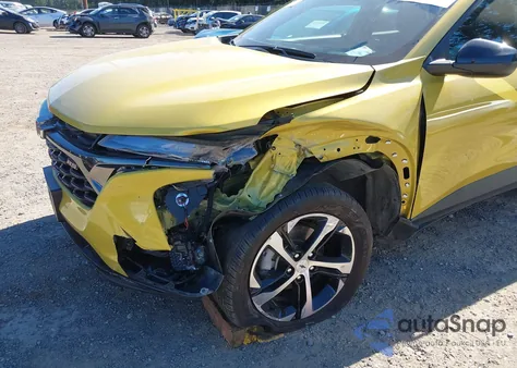 2024 Chevrolet Trax Fwd 1Rs from USA, damaged, VIN KL77LGE25RC169772